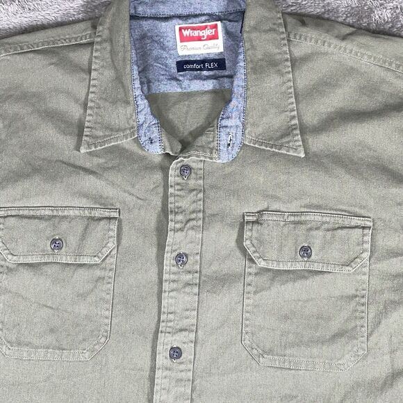Wrangler Men Button Up Shirt 2XL Green Long Sleeve Pockets Collar Flex Comfort - Picture 2 of 10
